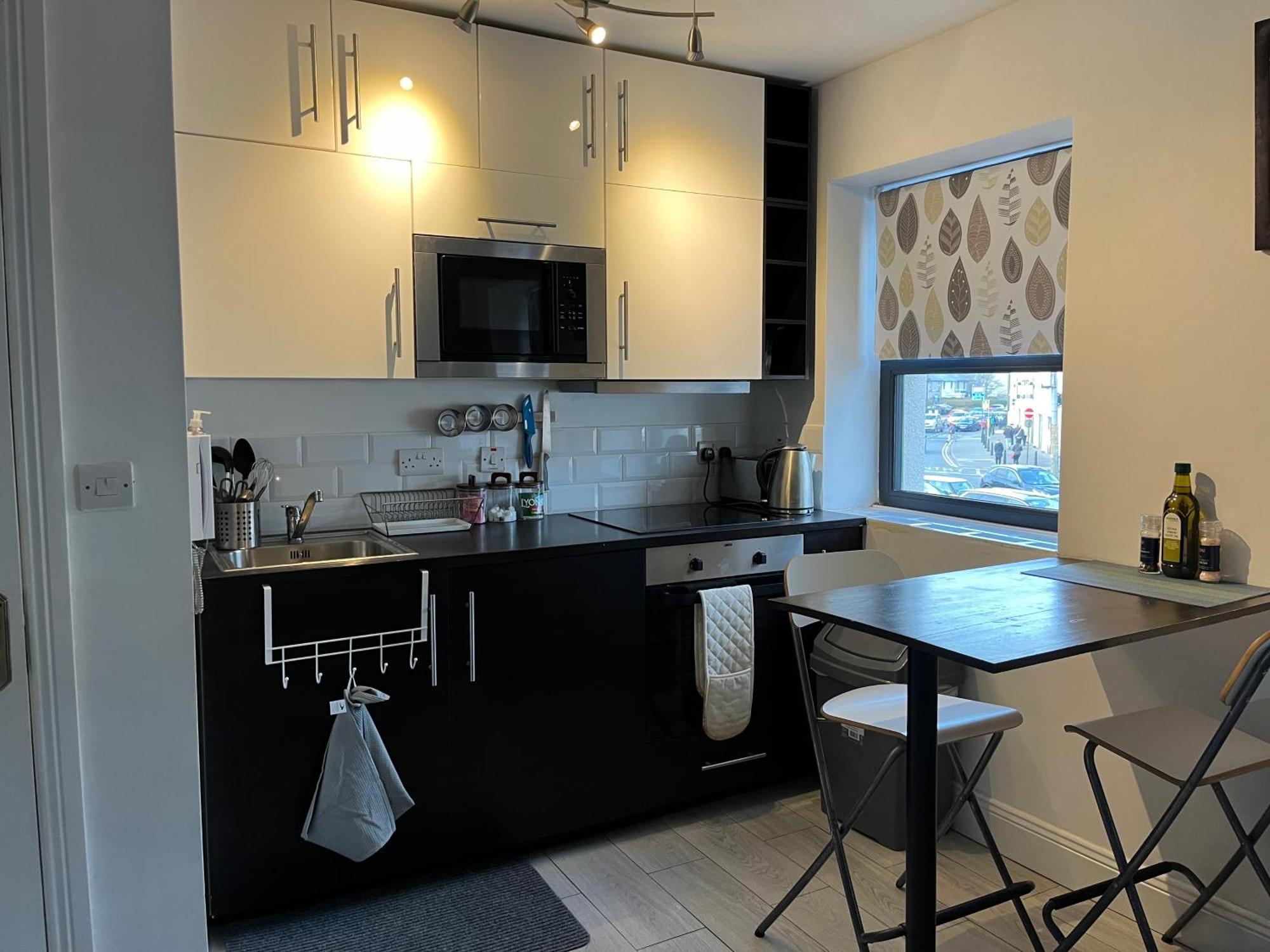 Woodquay Mews Appartement Galway Buitenkant foto